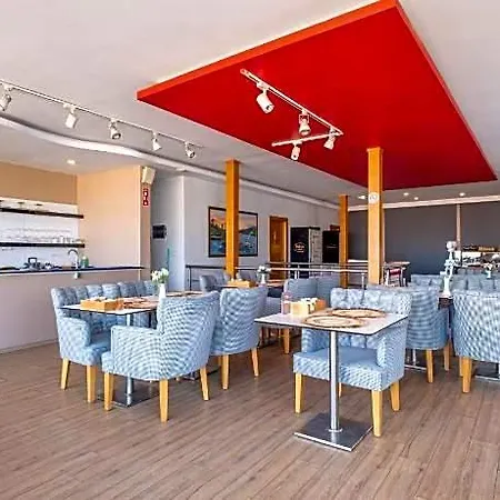 Bulvar Hotel