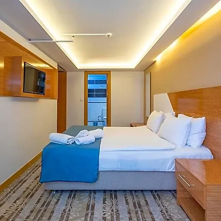 Bulvar Hotel